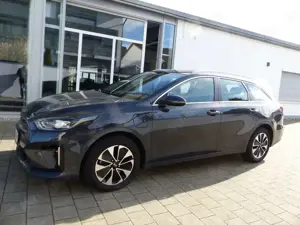 Kia Ceed SW / cee'd SW Ceed SW 1.6 Plug-in Hybrid Spirit Navi el.Heckkl Bild 3