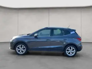 SEAT Arona 1.0 TSI FR LED, NAVI, SHZ Bild 2