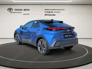 Toyota C-HR 1,8 l Hybrid 4x2 Teamplayer CVT Navi LED ACC El. H Bild 3