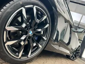 BMW 240 M240i xDrive Coupé AdapLED DA PA+ HuD ACC 19"LM Bild 4