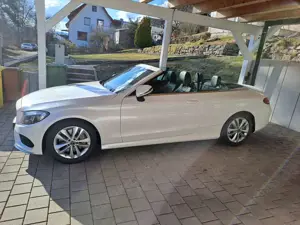Mercedes-Benz C 250 C 250 Cabrio 9G-TRONIC AMG Line