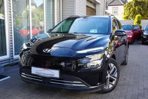 Hyundai KONA KONA Prime 204Ps Wpump 3Phasen eSitze Navi ACC
