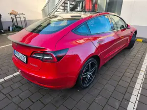 Tesla Model 3 Model 3 Langstreckenbatt. Allradantrieb Dual Motor Performance Bild 4