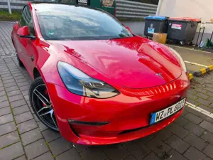Tesla Model 3 Model 3 Langstreckenbatt. Allradantrieb Dual Motor Performance Bild 5