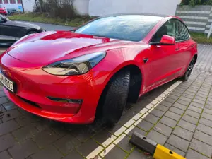 Tesla Model 3 Model 3 Langstreckenbatt. Allradantrieb Dual Motor Performance Bild 2