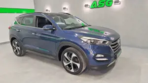 Hyundai TUCSON Premium 4WD / Pano / Standheiz. / 1.Hand