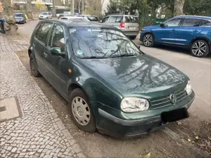 Volkswagen Golf Basis Bild 2