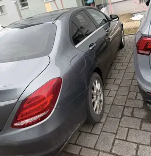Mercedes-Benz C 200 d T 9G-TRONIC Bild 2