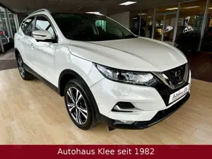 Nissan Qashqai 1.6 *AHK*360 Kamera*Navi*Pano*