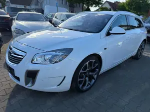 Opel Insignia OPC 4x4~Voll Paket~Scheckheft