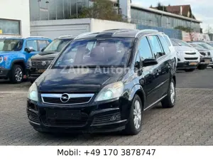Opel Zafira B Cosmo2.2L*Aut*NAVI*PDC*PANO*7Sitzer