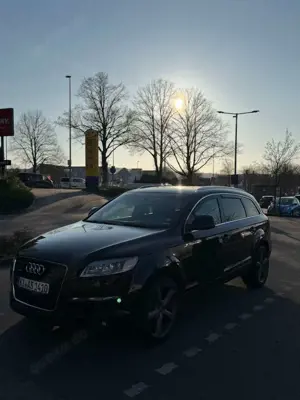 Audi Q7 3.0 TDI DPF quattro tiptronic Bild 2