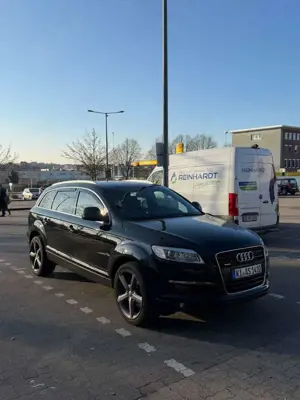 Audi Q7 3.0 TDI DPF quattro tiptronic