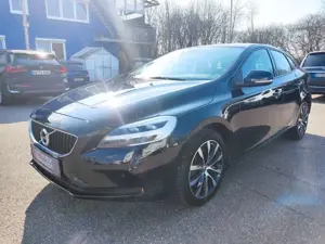 Volvo V40 D3 Momentum ***LED+NAVI+PDC+ALU***
