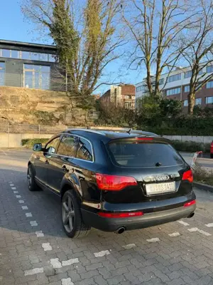 Audi Q7 3.0 TDI DPF quattro tiptronic Bild 4