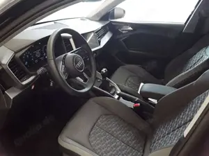 Audi A1 Sportback 30 TFSI advanced, ACC, PDC Bild 3