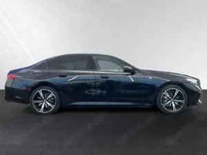 BMW 550 e xDrive M Sport|AHK|Pano|Autobahnass.|H/K Bild 2