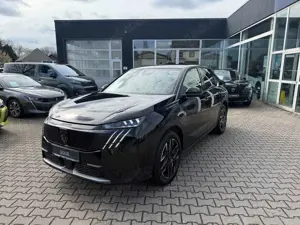 Peugeot 3008 Hybrid 136 GT Panorama Navigations-Paket, Winter-P