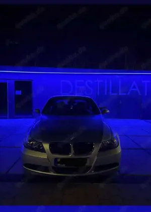 BMW 318 BMW 318i Automatik – Nur 96.000 km | CarPlay