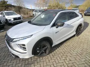 Mitsubishi Eclipse Cross ´´Top´´ Plug-in Hybrid 4WD inkl. M+S Bild 2
