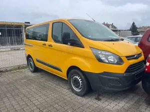 Ford Tourneo Custom 300 L1 Kombi