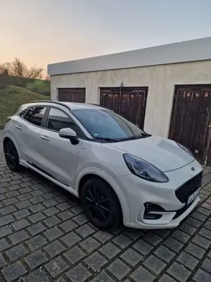 Ford Puma 1.0 EcoBoost Hybrid ST-LINE