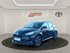 Toyota Yaris Hybrid Team Deutschland+ACAA+GJ-RÄDER !!