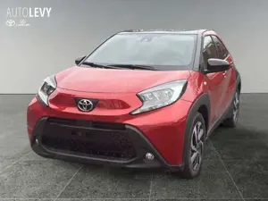 Toyota Aygo X 1.0 Teamplayer *NAVI*SHZ*CARPLAY* Bild 2
