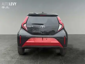 Toyota Aygo X 1.0 Teamplayer *NAVI*SHZ*CARPLAY* Bild 5
