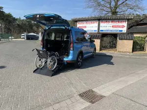 Ford Tourneo Connect Active, LED, neuer Rollstuhlumbau, Klima, Pano