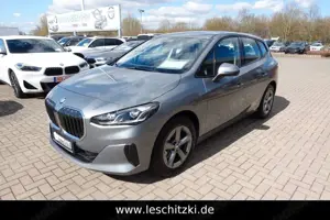 BMW 220 i Active Tourer  Automatik/LED/AHZ/Rückfahrk.