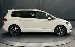 Volkswagen Touran Highline *PANORAMA*AHK*DigCock*KAMERA*ACC*Voll/LED Bild 5
