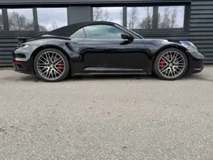 Porsche 992 911-992 Turbo Cabrio-LIFT-ABGAS-2.HAND