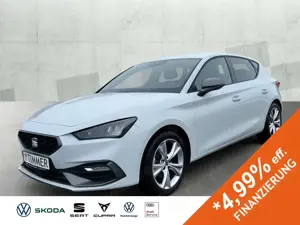 SEAT Leon FR 1.5 eTSI DSG +RKAM +CARPLAY +LED +SHZ +