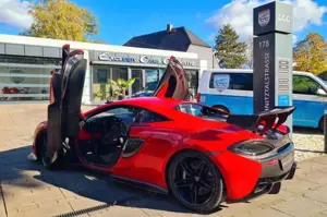McLaren 570S Carbon Luxury Pack Lift BW TAUSCH INZAHL. Bild 2