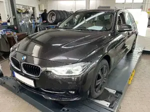 BMW 318 i Touring +nur an Händler/Export+