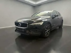 Volvo V60 B4 Momentum Pro*AHK*WINTER-PAK*Teil-Leder