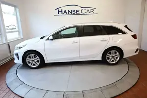 Kia Ceed SW / cee'd SW 1.5/Navi/R.Kamera/ACC/Garantie Bild 3