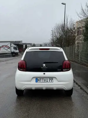 Peugeot 108 Allure Bild 4