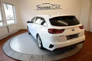 Kia Ceed SW / cee'd SW 1.5/Navi/R.Kamera/ACC/Garantie Bild 5