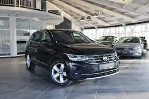 Volkswagen Tiguan 2,0 TDI 4MOTION ELEGANCE MATRIX   STANDH.