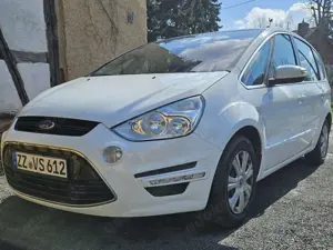 Ford S-Max Titanium