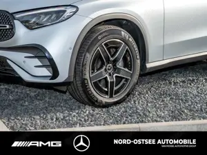 Mercedes-Benz GLC 300 d 4M AMG NIGHT AHK DISTRO KAMERA AMBI Bild 5