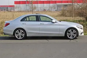Mercedes-Benz C 220 d *Avantgarde/Leder/Kamera/ILS/GSD/18'/AHK* Bild 5