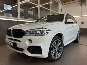 BMW X5 xDrive 30 d HUD PANO