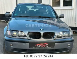 BMW 320 i Edition Sport*1.HAND*AUTOMATIK*LEDER*NAVI*