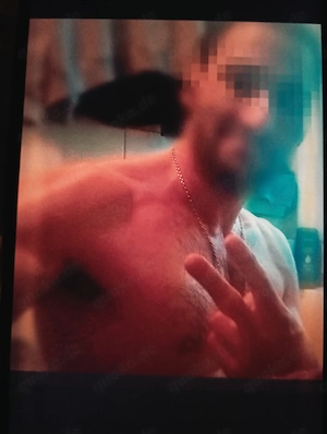 Er sucht SIE Gerne bevorzugt für gemeinsame Saunabesuch(e*) evtl auch Kosten o* Spesenuf mich ... ;)