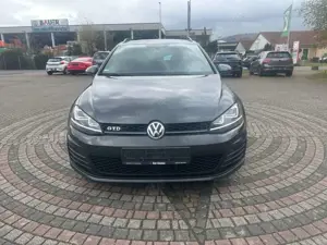 Volkswagen Golf VII Variant GTD BMT Panoramadach,Xenon,Navi Bild 2