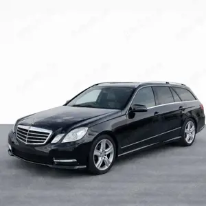 Mercedes-Benz E 300 E T-Modell E 300* 4MATIC*PDC*TEMPO*TOP*