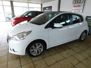Peugeot 208 208  5-Türer 95 VTI Active/1 HAND/TÜVAU NEU